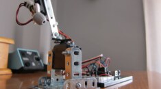 Arduino İle Kedi Oyun Lazeri Yapımı