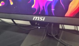 MSI, Yapay Zekalı Kamerasıyla Yeni Monitörü Tanıttı!