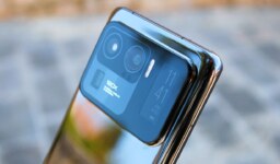Xiaomi 16 Pro Max, ikincil ekran ile geri dönüyor!