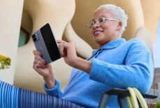 Google Pixel 10 Pro Fold: Yeniliklerle Dolu Katlanabilir Telefon!