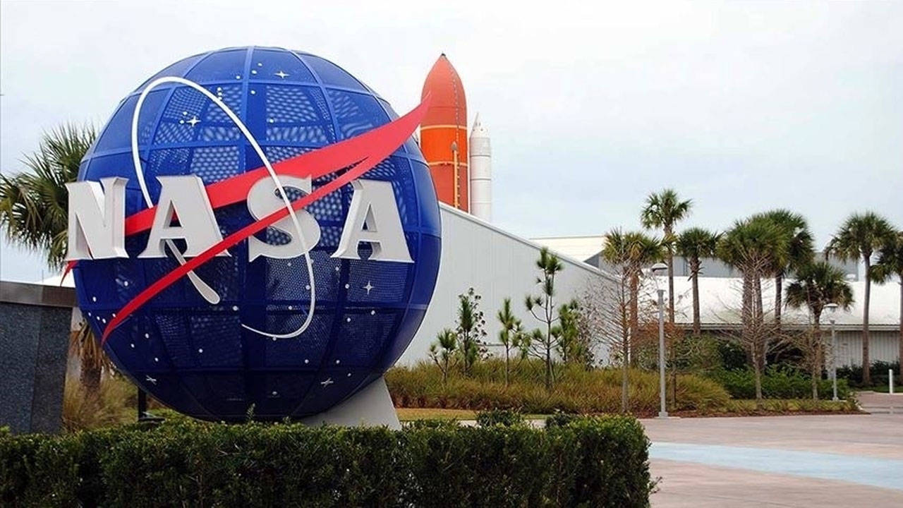 NASA, Mars'ta yaşam olduğuna inanıyor