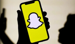 Snapchat, Sohbetlere Sonsuz Saklama ve Grup Serileri Getiriyor!