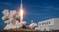 SpaceX, Falcon 9 Fırlatma İzinlerini İkiye Katladı!