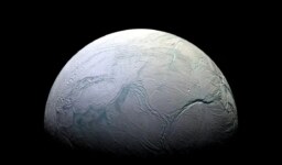 Enceladus’ta Yaşam Umutlarını Artıran Organik Bileşikler!